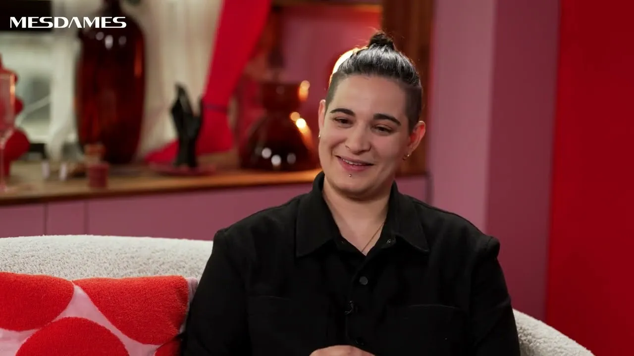 En 8 ans Julia Sedefdjan devient la plus jeune cheffe étoilée à seulement 21 ans, ouvre son restaurant à 23 et reçoit la légion d'honneur !