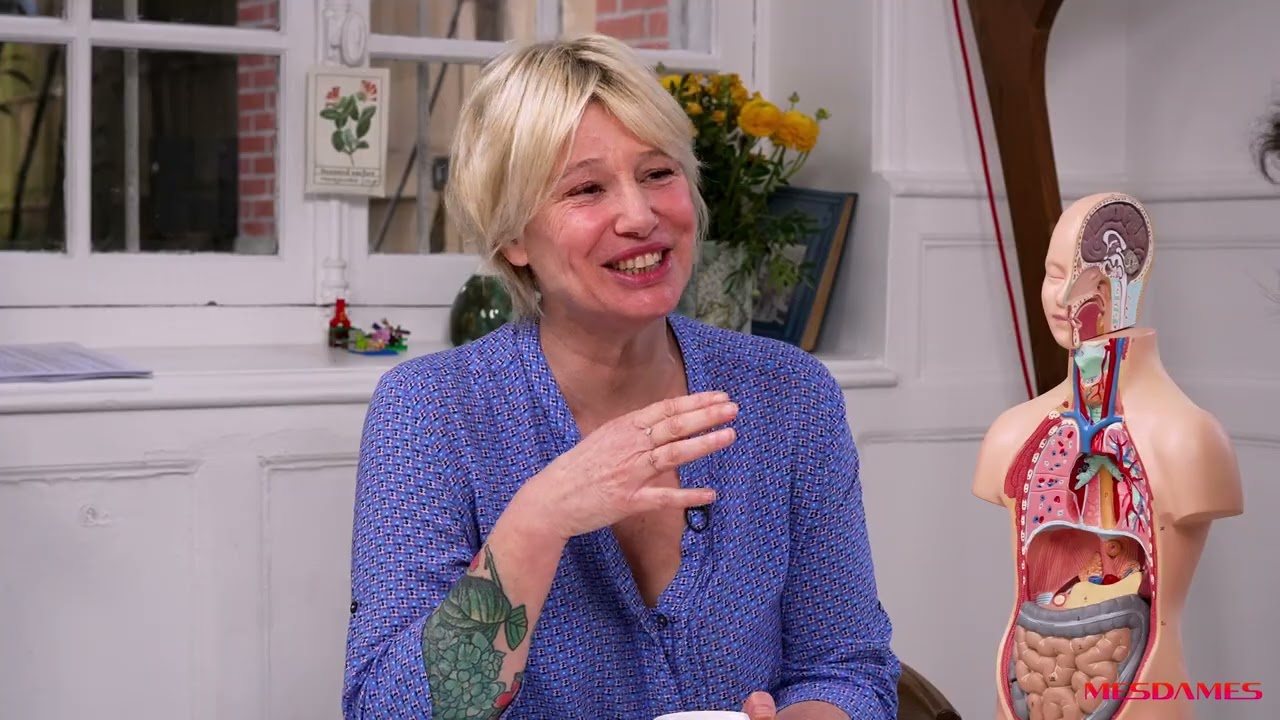 À la péri-ménopause ou à la ménopause, certaines femmes voient se former une petite bouée (autrement appelée le pneu) autour du ventre.