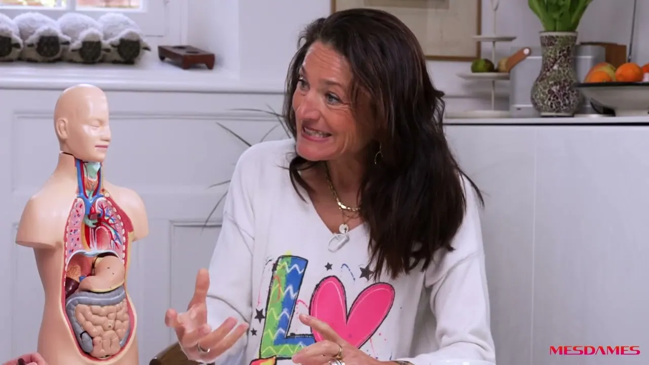 Un des symptômes fréquent de la péri-ménopause et de la ménopause est lié à une sensation de faim constante.