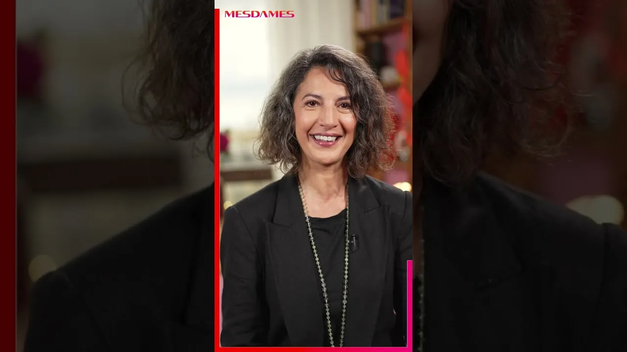 À 54 ans, Sonia Bellouti cesse de chercher un emploi de salariée et décide de devenir sa propre patronne en créant son podcast.