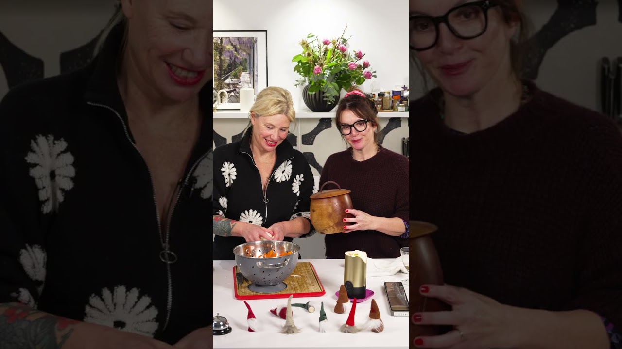 Maïtena et Delphine Plisson sont de retour en cuisine pour nous donner la recette du bouillon de volaille. Un plat détox et goûtu, idéal pour les lendemains de fêtes.
