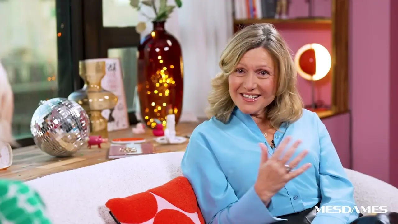 Maïtena reçoit sur le canapé de Mesdames,  Yaël Braun-Pivet 54 ans, première Présidente de l’Assemblée Nationale.