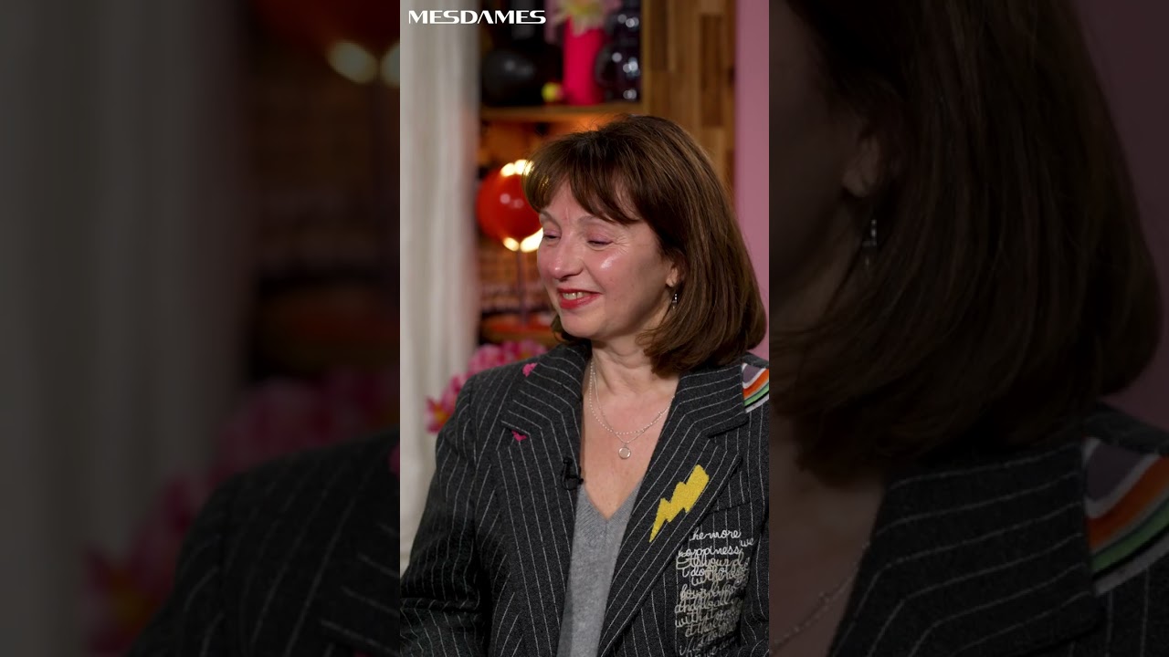 Mesdames en collaboration avec Lancôme vous proposent de rencontrer Fred Marin le maquilleur des stars.Aujourd’hui, Fred nous présente les 3 produits essentiels à avoir dans sa trousse de maquillage et ses astuces d’utilisation pour un look complet, naturel et facile à réaliser !