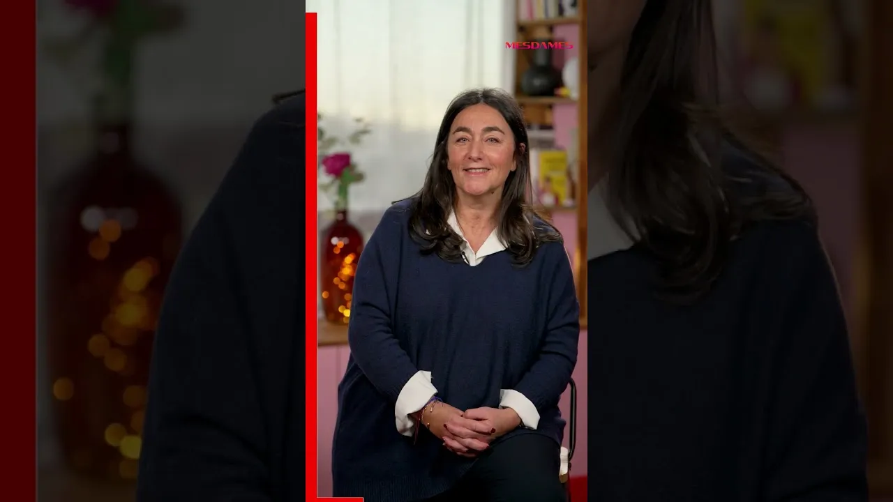 Mesdames et Elizabeth Arden vous présentent le DÉCLIC de Marie-Pierre ! Cette architecte décide, à 56 ans, de se lancer dans le stand-up. Bien qu’elle était le boutentrain de sa famille, elle n’avait jamais pensé monter un jour sur scène. C’est grâce à sa fille qu’elle a franchi le pas en faisant la première partie de l’humoriste Olivier Guedj. Depuis, elle est déterminée à persévérer dans cette voie !