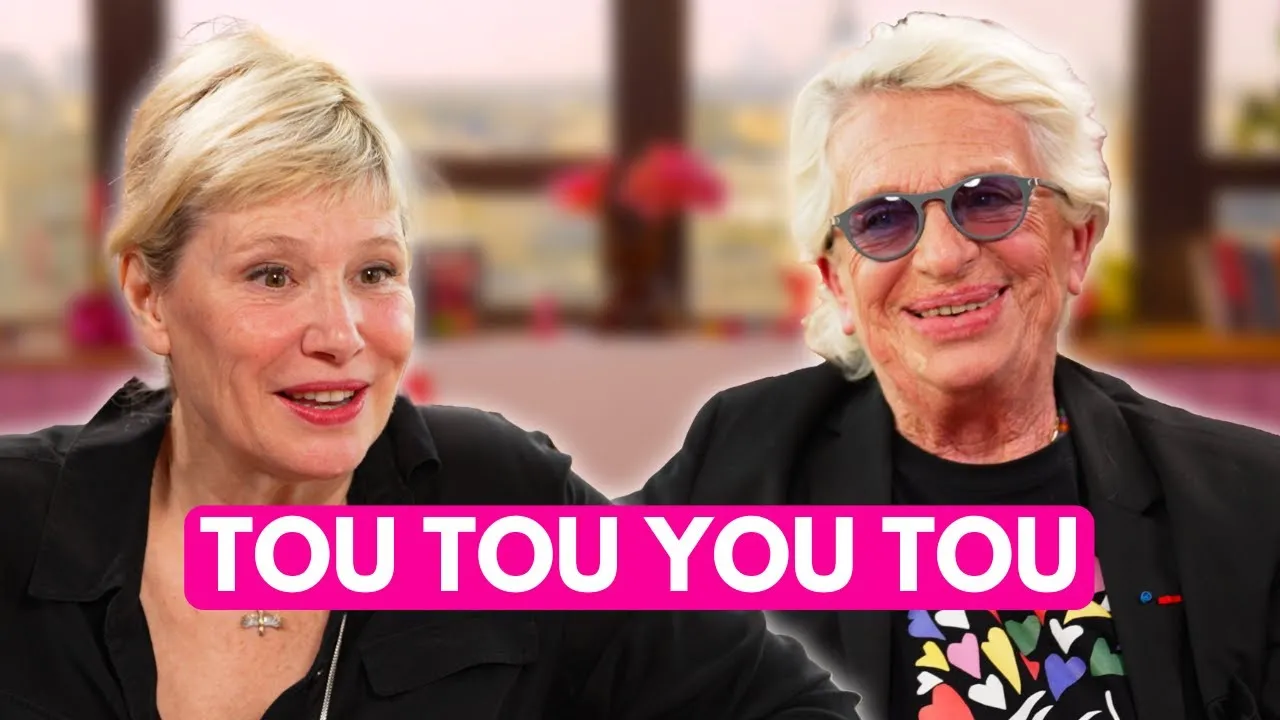 Tout le monde connaît ce générique "toutou youtou", celui de gym-tonic qui passait les dimanches sur France 2... Véronique De Villèle et sa complice Davina mettaient la moitié de la France au sport, tandis que l'autre moitié regardait la messe sur TF1. Véronique, en parallèle de cette vie sur nos écrans était aussi la secrétaire particulière de Mireille Darc et Alain Delon. Elle a mené ces deux existences tambour battant, comme tout le reste de sa vie, et malgré le gros pépin de santé dont elle n'a jamais parlé, et qui lui a déformé le visage. Aujourd'hui, à 77 ans, elle donne toujours des cours, tous les jours à Paris, et fait le tour de certaines maisons de retraite pour faire bouger les gens, même très âgés, parce que la sédentarité est le début de la vieillesse. Elle est aussi très investie dans la lutte contre Alzheimer, elle qui a une mémoire d'éléphant.