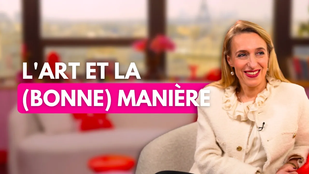 Grande Interview : Hélène Meillard raconte son succès sur Instagram, ses bijoux en perles et la naissance de son personnage de bourgeoise décalée.