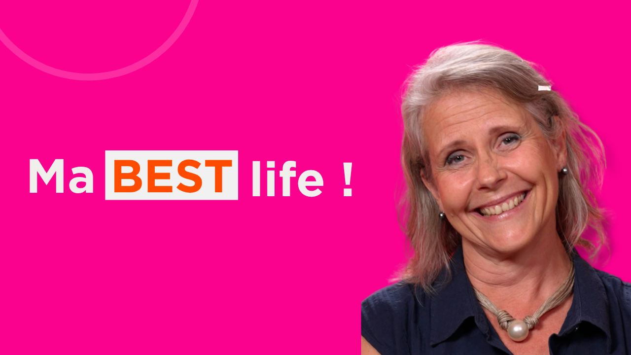 Témoignage ménopause : pour Hélène, ce fut une seconde jeunesse et l’envie de tout envoyer balader. Elle l’a fait, elle raconte. Un épisode de Ma ménopause.