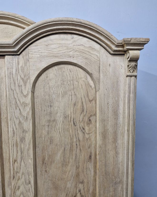 #szafaludwikowska   #meblezduszą   #dębowamebel   #staremeble   #antyki   #meblerustykalne   #drewnianeszafy   #meblevintage   #renowacjamebli   #stylklasyczny   #antykimarki   #wnętrzazduszą