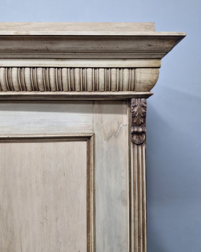 #szafaeklektyczna   #antycznaszafa   #mebleeklektyczne   #antyki   #staremeble   #meblezduszą   #szafazhistorią   #renowacjamebli   #meblevintage   #unikatowemeble   #drewnianeszafy   #antykimarki