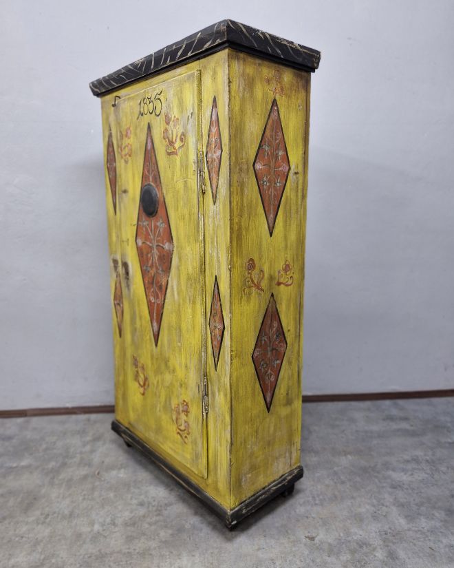 #śląskaszafa   #szafachlebowa   #meblemalowane   #antyki   #meblefolkowe   #polskiantyk   #meblezduszą   #staremeble   #meblezcharakterem   #wiejskiestyl   #folkwnętrze   #antykimarki
