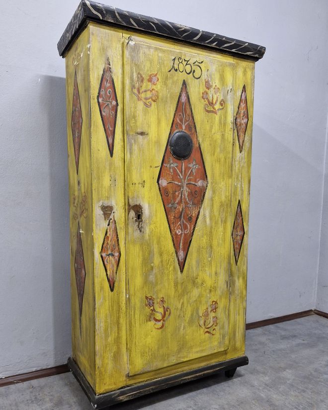 #śląskaszafa   #szafachlebowa   #meblemalowane   #antyki   #meblefolkowe   #polskiantyk   #meblezduszą   #staremeble   #meblezcharakterem   #wiejskiestyl   #folkwnętrze   #antykimarki