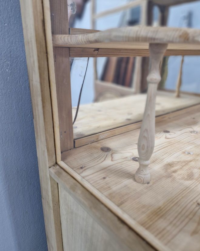 #serwantkaludwikowska   #mebleczereśniowe   #mebleantyczne   #antyki   #staremeble   #meblezduszą   #meblevintage   #serwantka   #ludwikowskiestyl   #meblezcharakterem   #klasycznewnętrze   #antykimarki