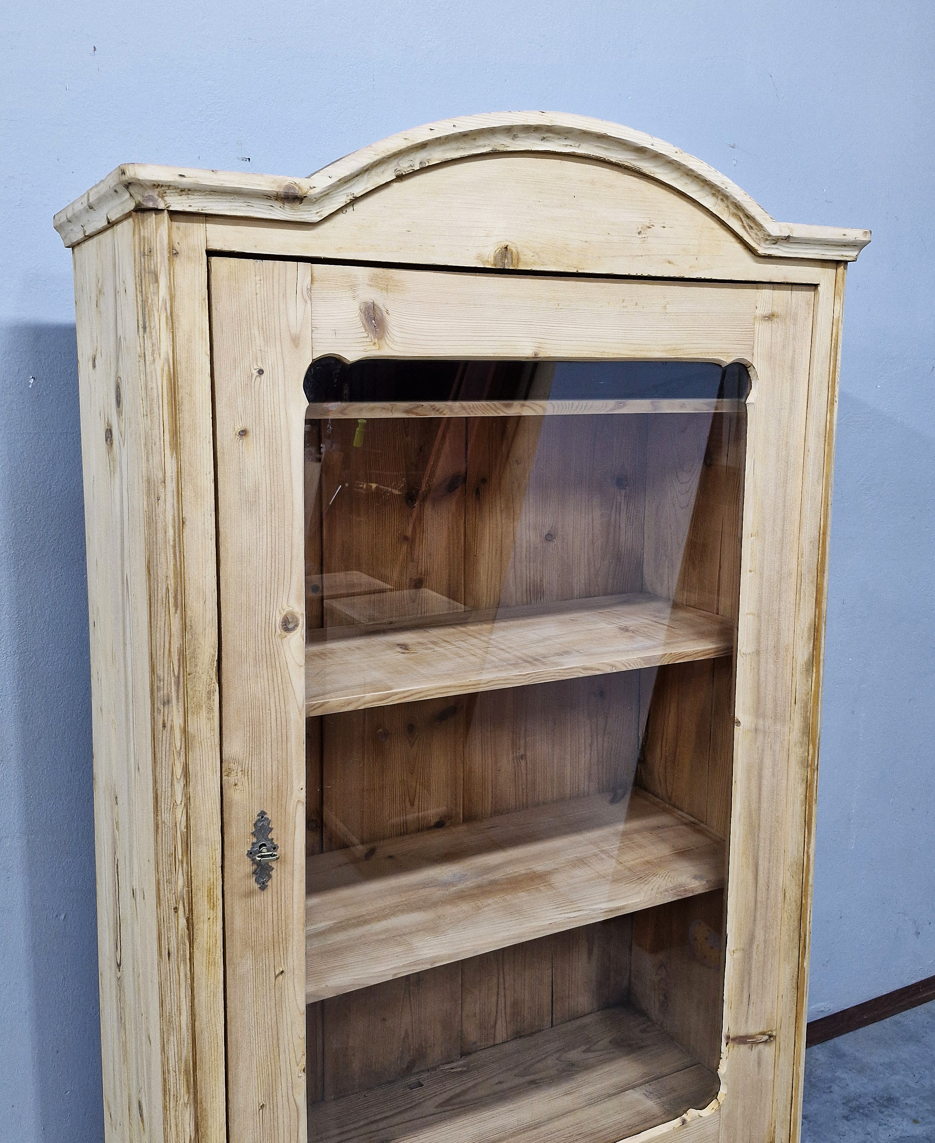 #bibliotekaludwikowska   #sosnowemeble   #bibliotekazduszą   #antyki   #meblerustykalne   #mebleklasyczne   #bibliotekasosnowa   #meblehistoryczne   #staremeble   #meblezdrewna   #antykimarki   #wnętrzazcharakterem