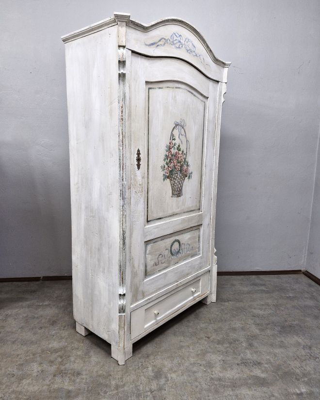 #shabbychic   #shabbychicdecor   #stylowameblosciana   #szafaludwikowska   #meblezcharakterem   #stylfrancuski   #romantycznewnętrze   #meblevintage   #dekoracjawnetrz   #handpaintedfurniture   #stylowaszafa   #mebleręcznierenowowane   #antykiwnetrza   #fr