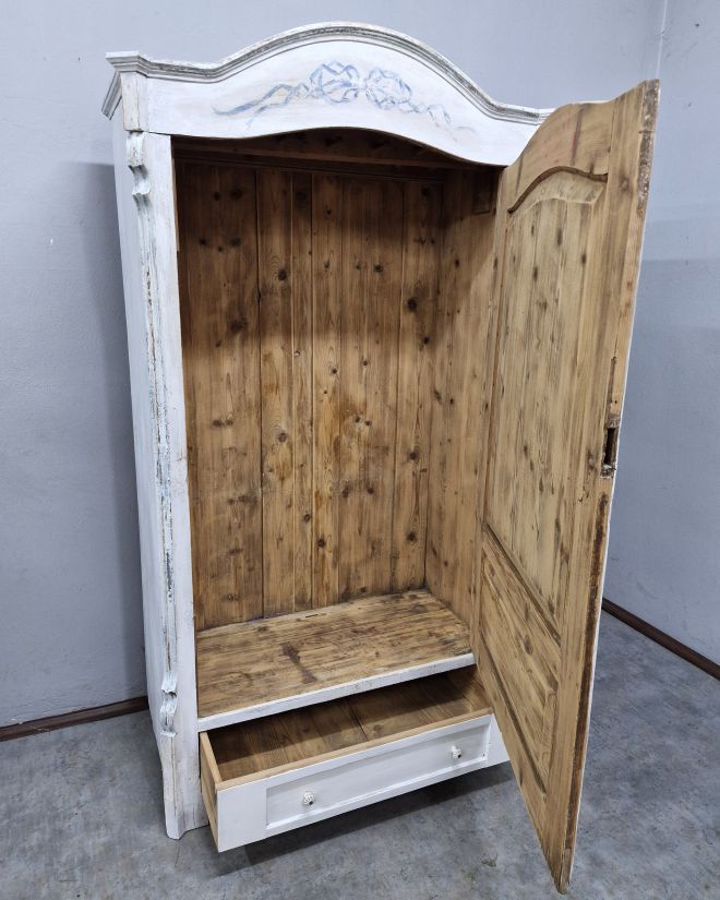 #shabbychic   #shabbychicdecor   #stylowameblosciana   #szafaludwikowska   #meblezcharakterem   #stylfrancuski   #romantycznewnętrze   #meblevintage   #dekoracjawnetrz   #handpaintedfurniture   #stylowaszafa   #mebleręcznierenowowane   #antykiwnetrza   #fr