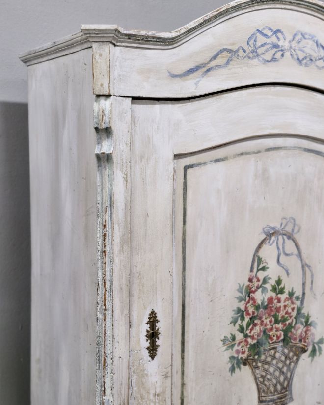 #shabbychic   #shabbychicdecor   #stylowameblosciana   #szafaludwikowska   #meblezcharakterem   #stylfrancuski   #romantycznewnętrze   #meblevintage   #dekoracjawnetrz   #handpaintedfurniture   #stylowaszafa   #mebleręcznierenowowane   #antykiwnetrza   #fr