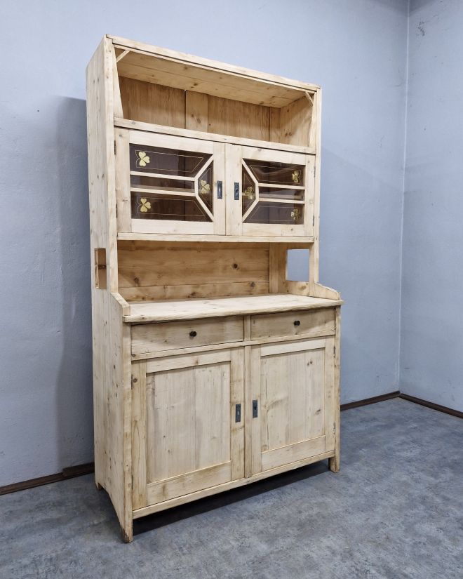 #kredenssecesyjny #mebelzduszą #antyk #meblezhistorią #kredensantyk #stylsecesyjny #wnętrzezcharakterem #starocie #renowacjamebli #polskiantyk #vintagehome #meblevintage #mebleklimatyczne #secese #mebleunikatowe #drewnianemeble #antycznemeble #antykidodomu