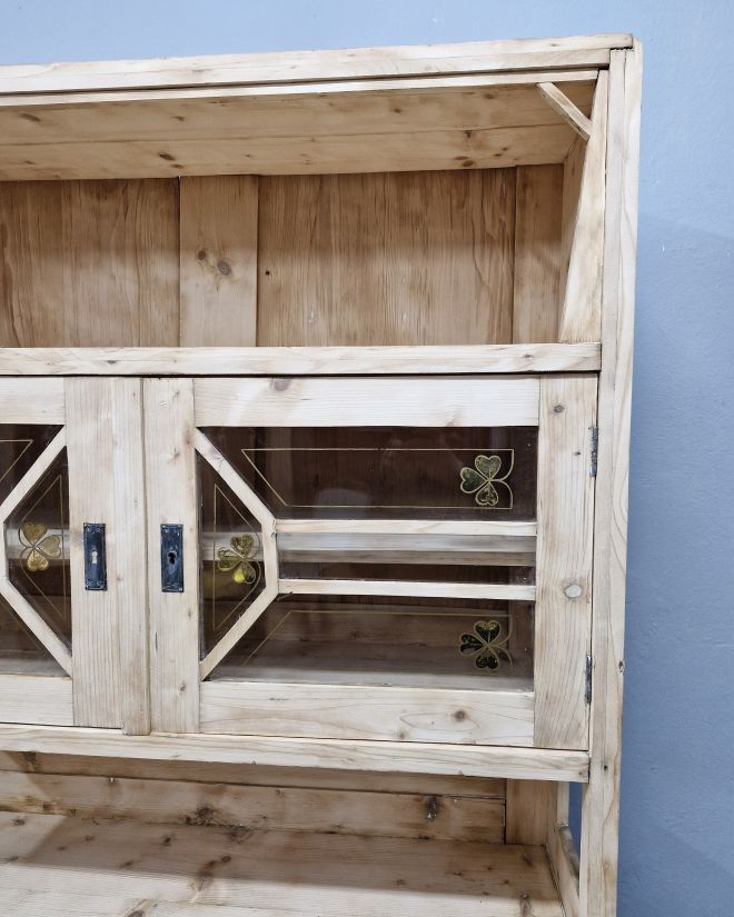 #kredenssecesyjny #mebelzduszą #antyk #meblezhistorią #kredensantyk #stylsecesyjny #wnętrzezcharakterem #starocie #renowacjamebli #polskiantyk #vintagehome #meblevintage #mebleklimatyczne #secese #mebleunikatowe #drewnianemeble #antycznemeble #antykidodomu