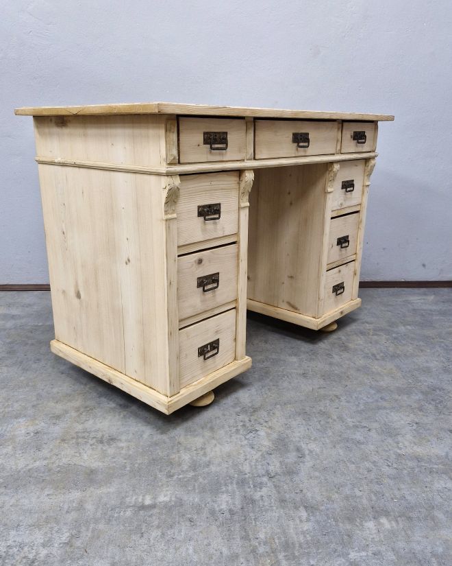 #biurkoantyk #biurkosecesyjne #meblezduszą #stylsecesyjny #antyki #renowacjamebli #meblehistoryczne #polskiantyk #meblestylowe #shabbychic #vintagestyle #drewnianemeble #unikatowydesign #biurkosecesja #mebleartystyczne #mebleręcznierobione #antykinowoczesn