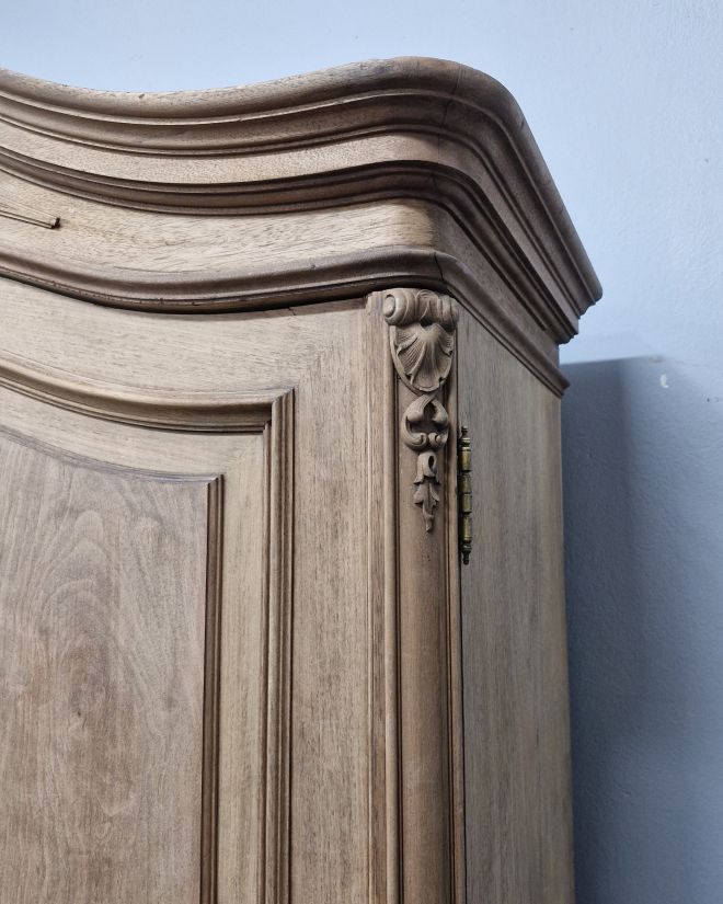 #antyki #mebleantyczne #antiquefurniture #vintagehome #wnetrzazklasa #stylklasyczny #staredrewno #mebledrewniane #unikatowemeble #rustykalnie #homedecor #interiorinspo #polskiewnetrza #dolnyslask #oldfurniture #vintagestyle #timelessdesign #szafa #dekoracj