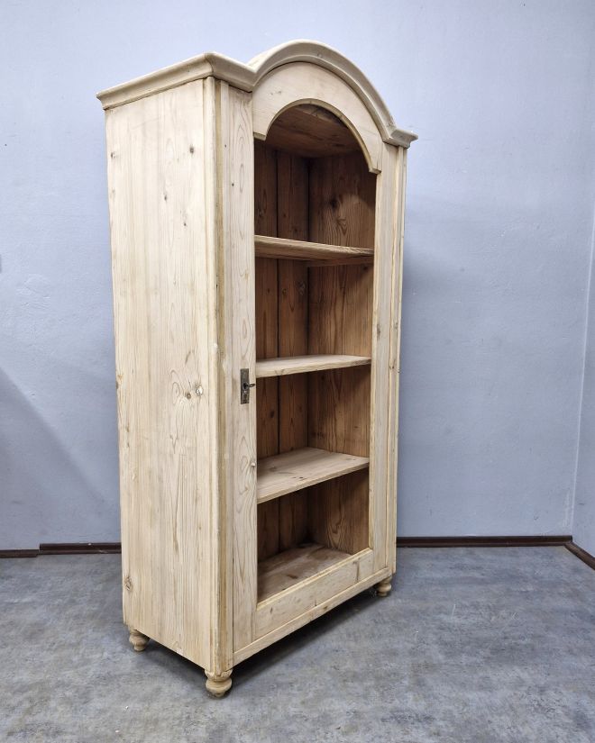 #meblezduszą #biblioteka #bibliotekaludwikowska #stylludwikowski #antyki #antyk #mebleantyczne #renowacjamebli #staremeble #drewnianemeble #naturalnedrewno #vintagehome #vintagestyle #rustykalnewnętrza #klasycznewnętrza #eklektycznewnętrza #homedecor #inte