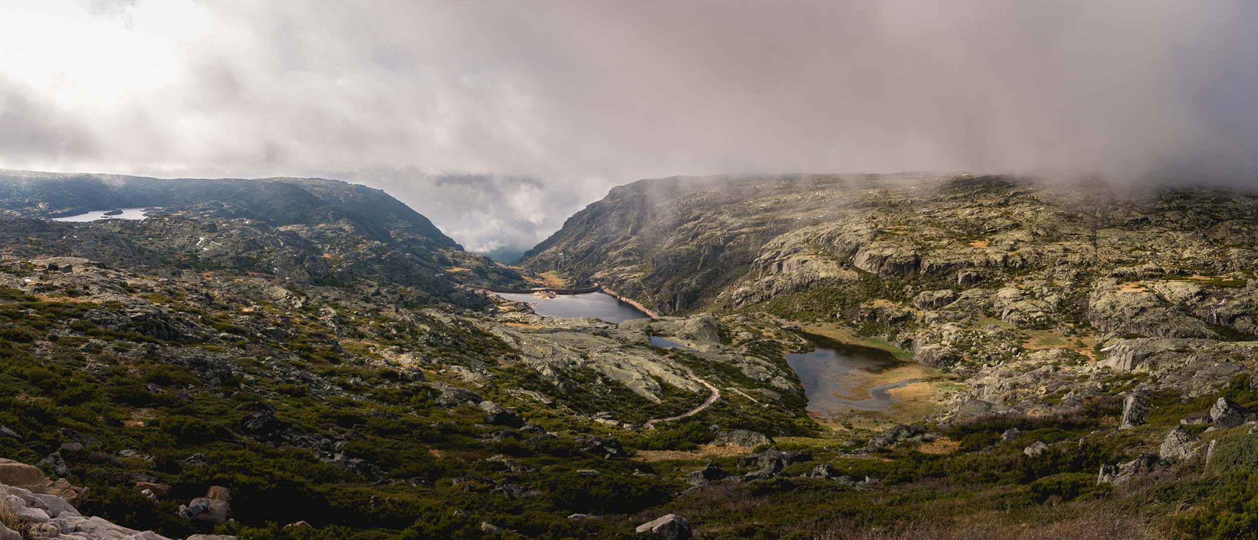 View of the Albufeira de Covão do Meio reservoir. In the Serra da Estrela National Park.