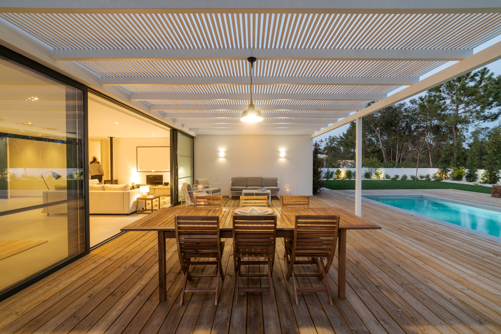 Luxury villa with outdoor dining area and swimming pool in Portugal