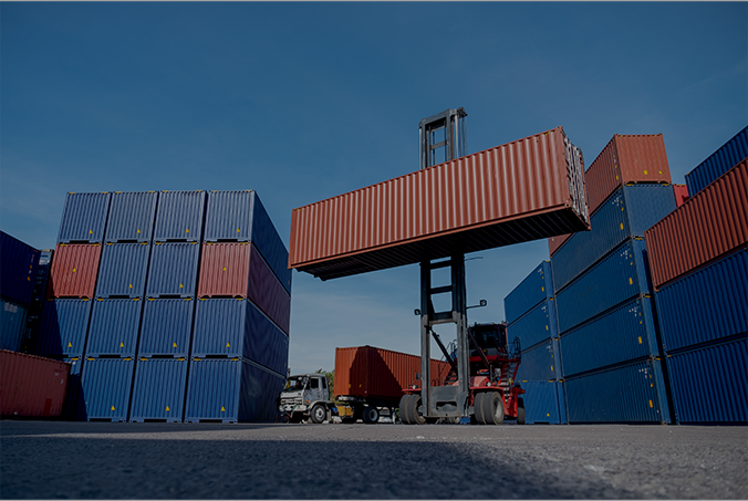 blue and red containers