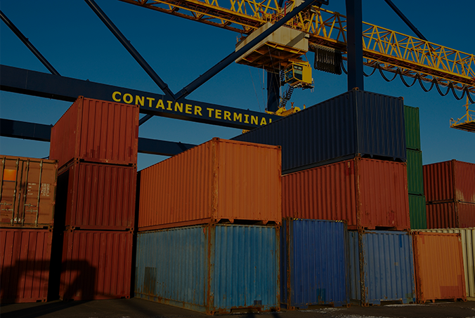 containers in port