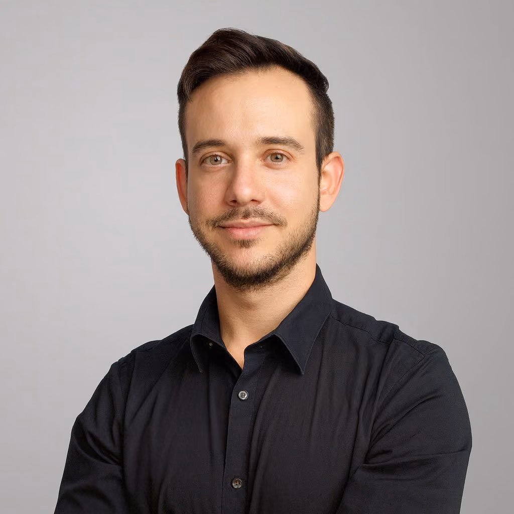 Portrait of Lukas Bossart, Board Member