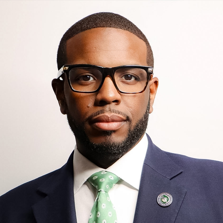 Dr. Nicardo Delahaye