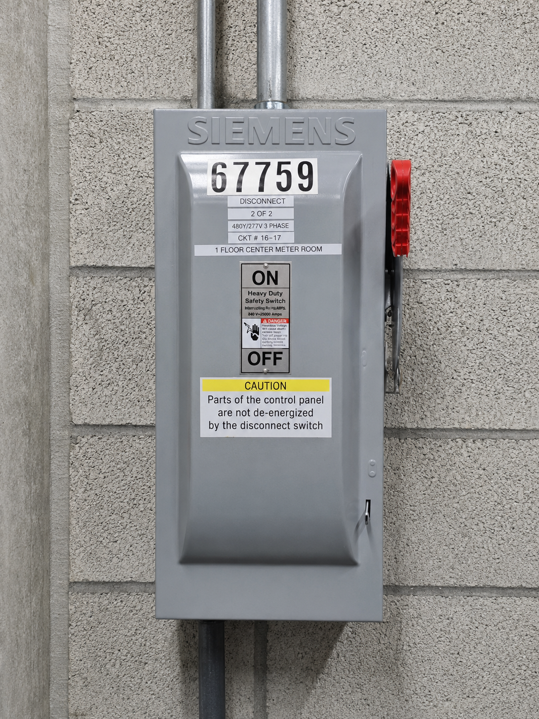 New Siemens heavy duty safety disconnect switch for the elevator in the meter room at Univida Medical Center