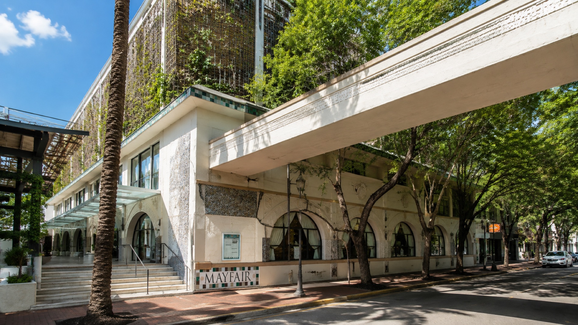 Mayfair House Hotel & Garden