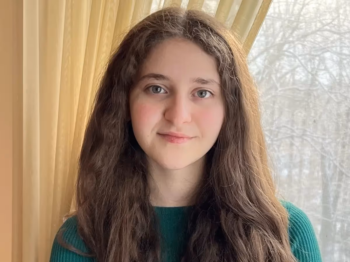 Headshot of Brooke Dunefsky