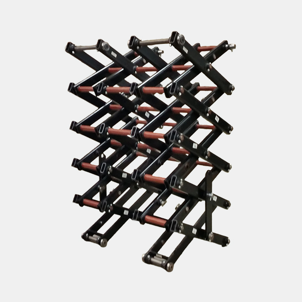 Mobil street sweeper scissor lift assembly.