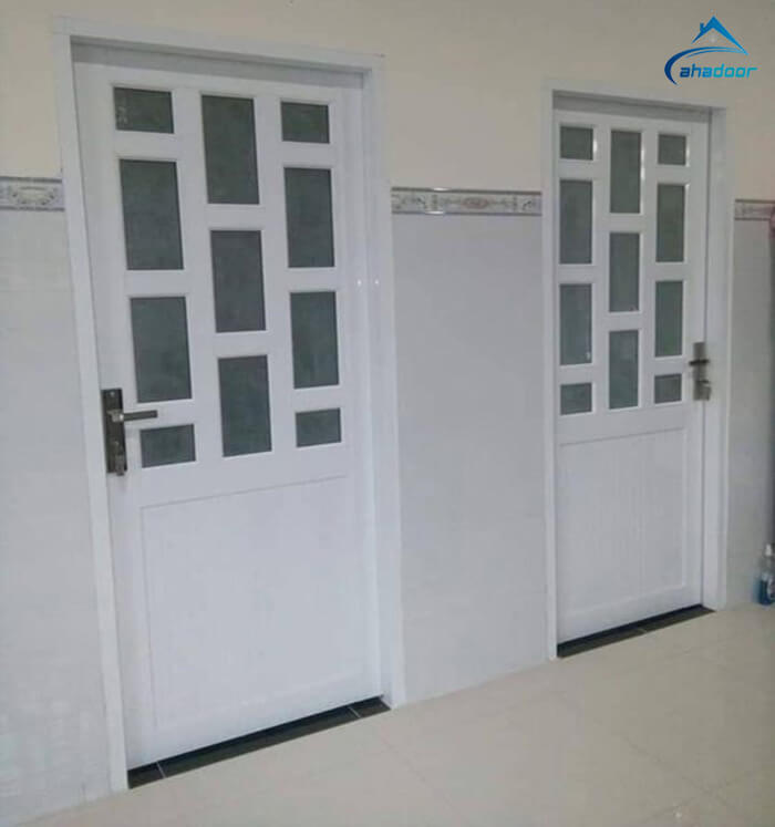 Mẫu cửa nhôm hệ 70 màu trắng tại Ahadoor