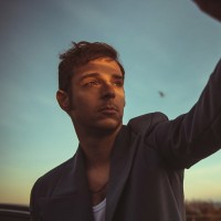 [headshot] image of customer (for an auto dealership)