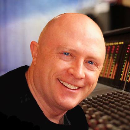 <subject>[headshot] image of customer (for a productivity tools business)</subject>