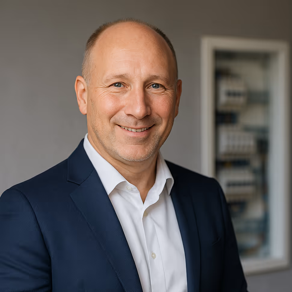 Portraitfoto von Edward Wladislaw Ptak, Geschäftsführer von Elektro-Edi