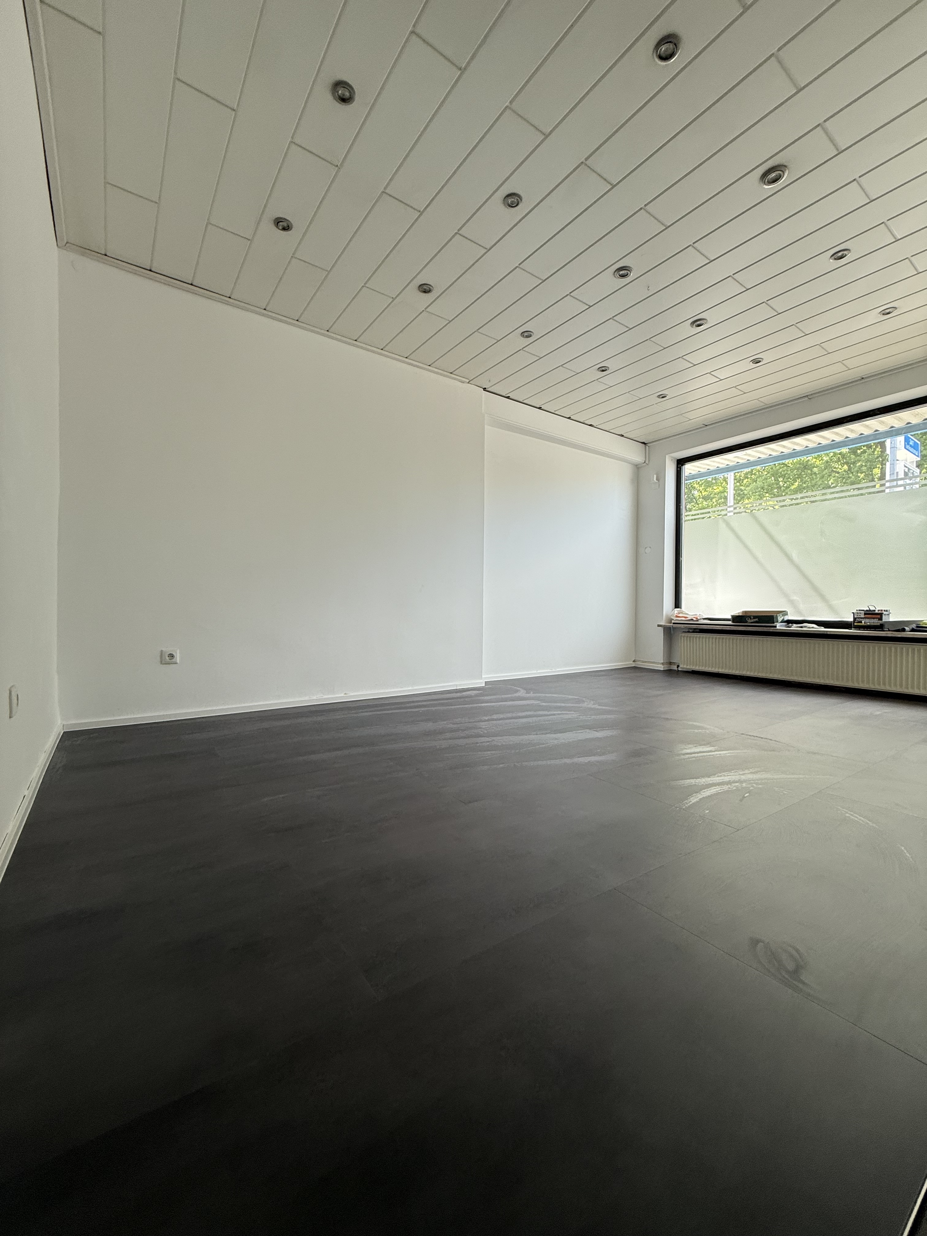 Neu verlegter Parkettboden Bodenleger Parkettleger Hamburg