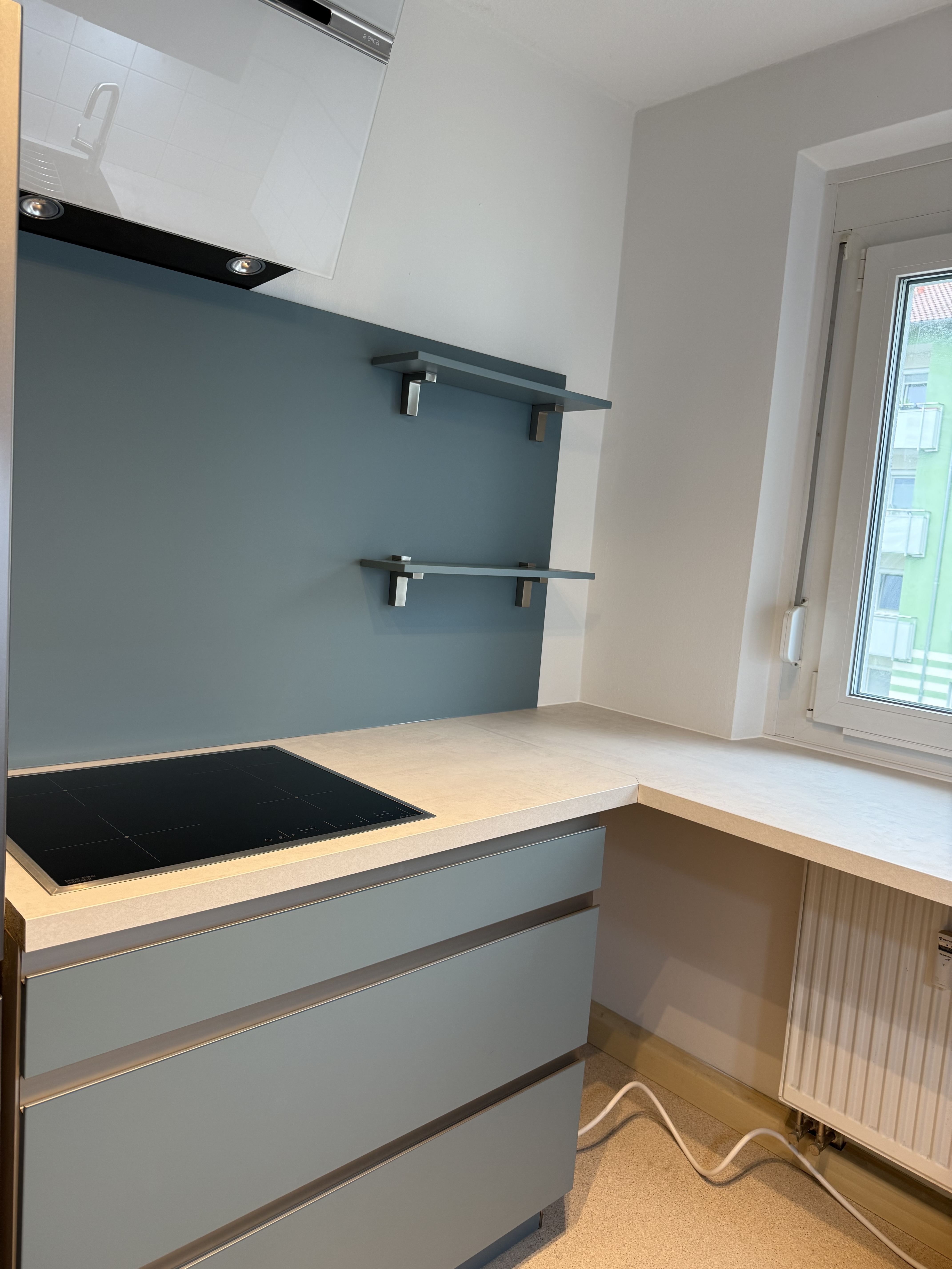 Neu verlegter Parkettboden Bodenentfernung mit Maschine Bodenleger Parkettleger Hamburg