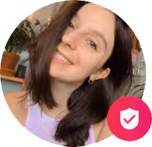 Image of cottage visitors