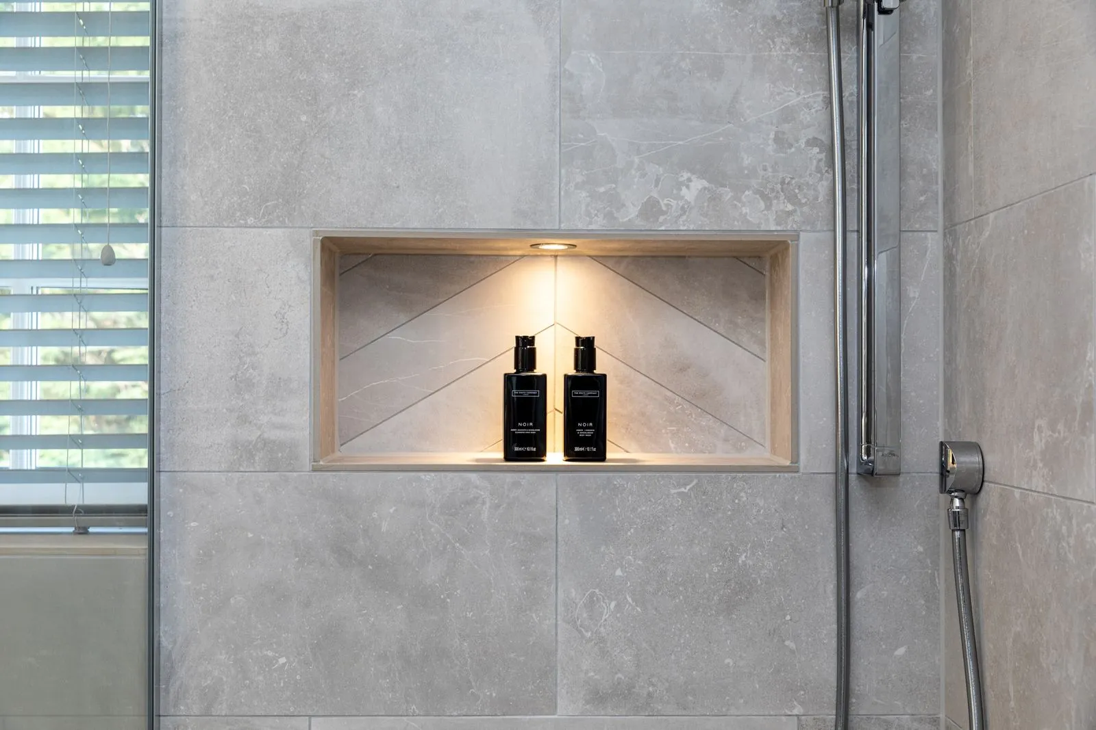 https://cdn.prod.website-files.com/68b836573a7463eca0f2a529/68b836573a7463eca0f2a970_bathroom_81_9-ae8ce1ef.webp showing a completed bathroom