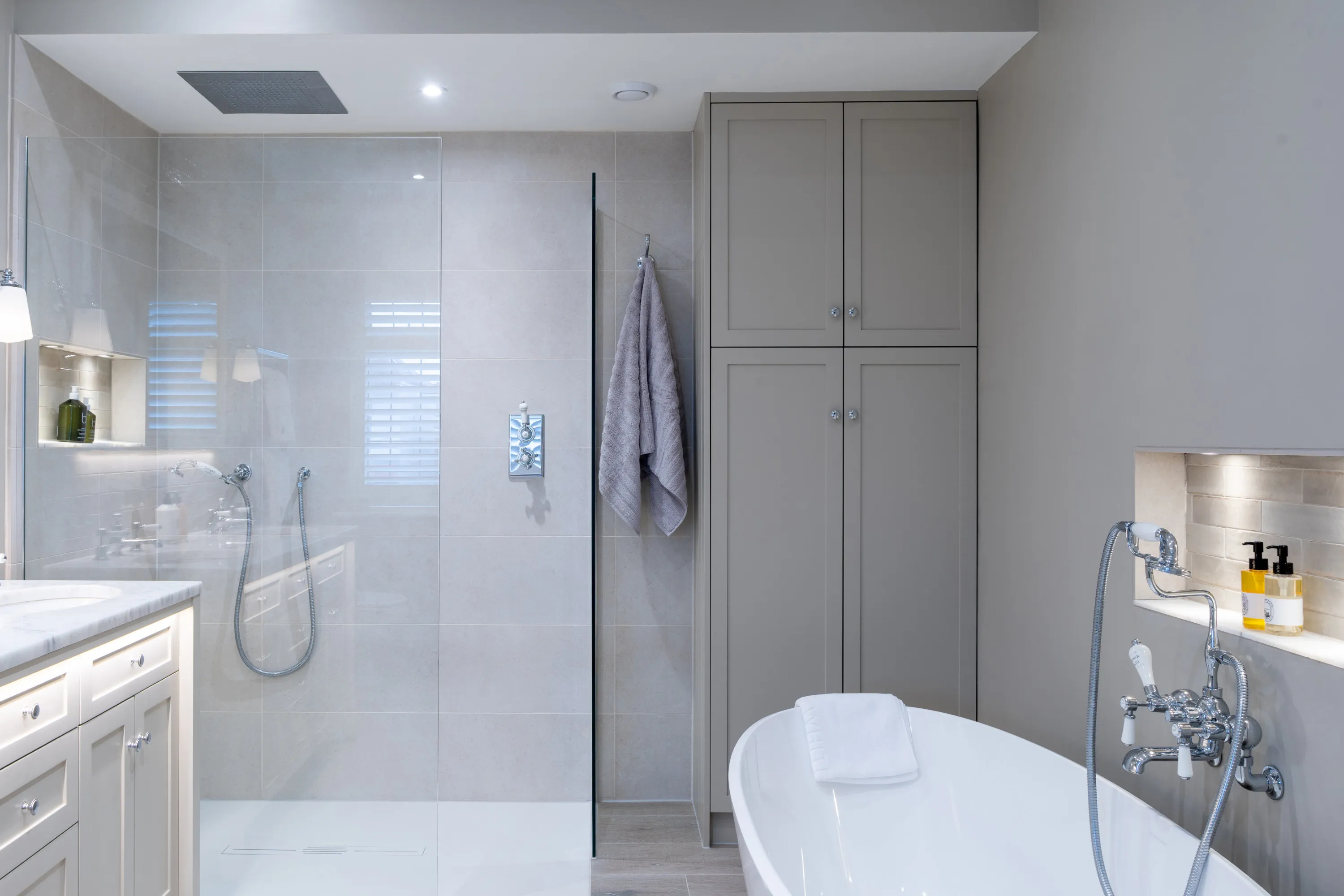 The Benefits of Choosing a Professional Bathroom Company
