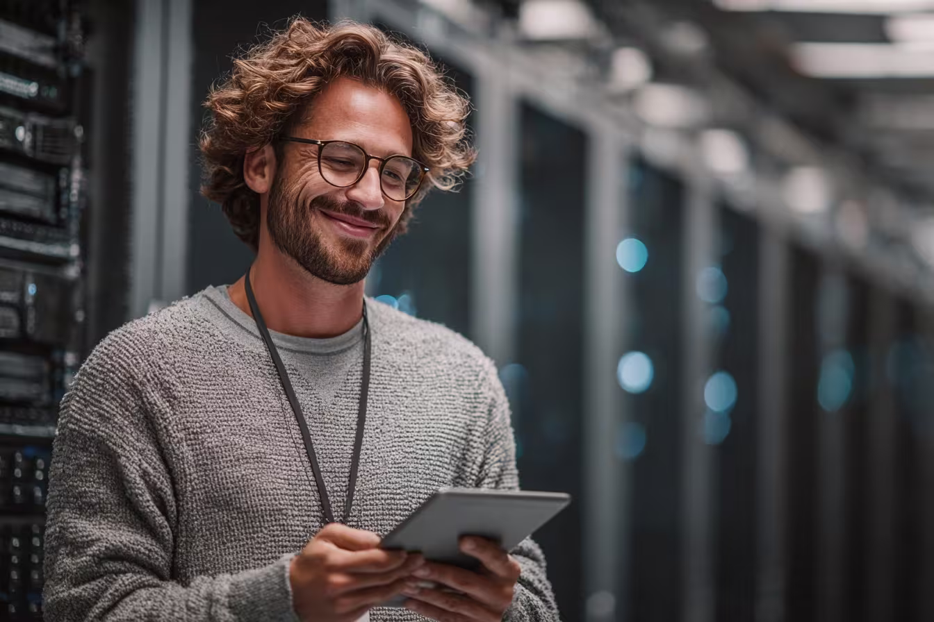 IT Professional Setting Up Cloud Backup