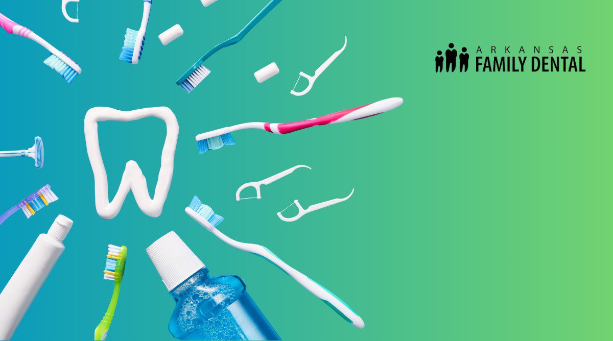 Teeth Cleaning vs Whitening: Which Should Come First? cover