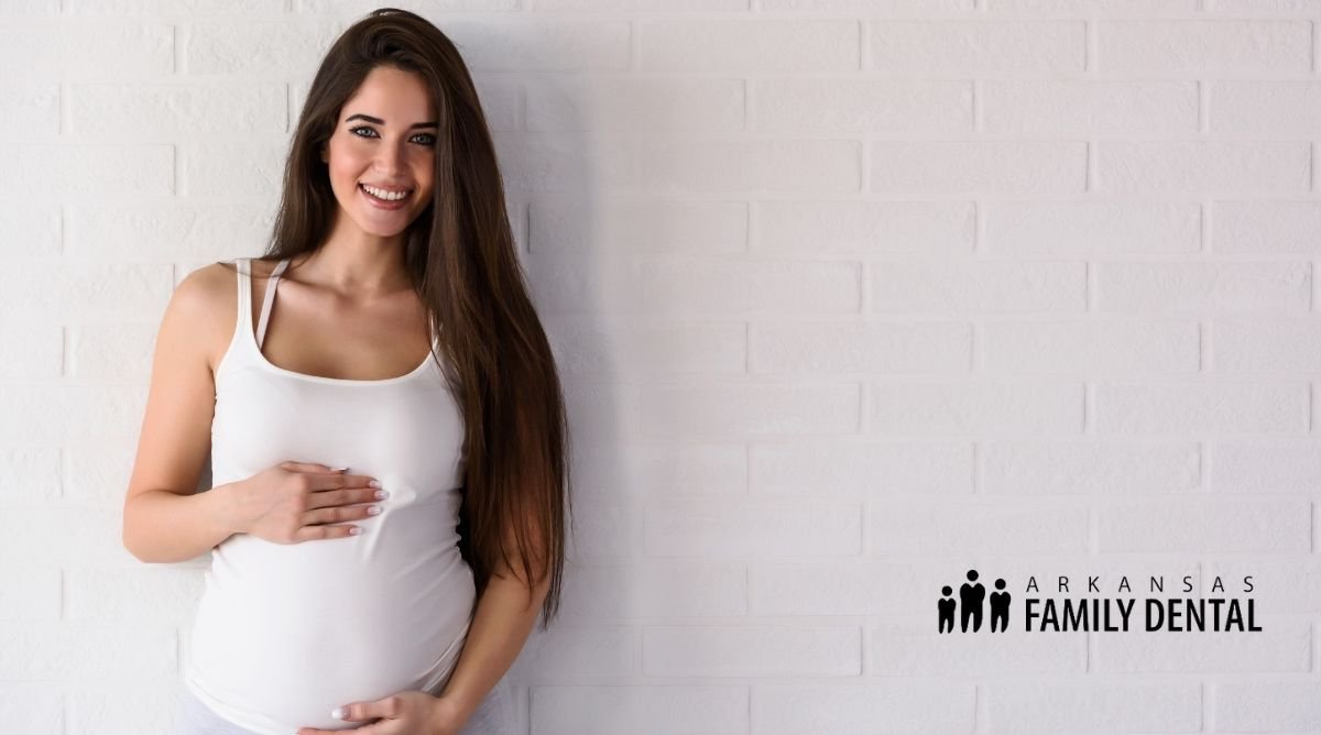 Gum Bleeding During Pregnancy: Is it Normal or a Concern? cover