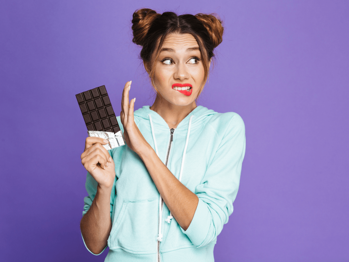 My Appointment Is on My Lunch Break... How Long After a Fluoride Treatment Can I Eat? cover