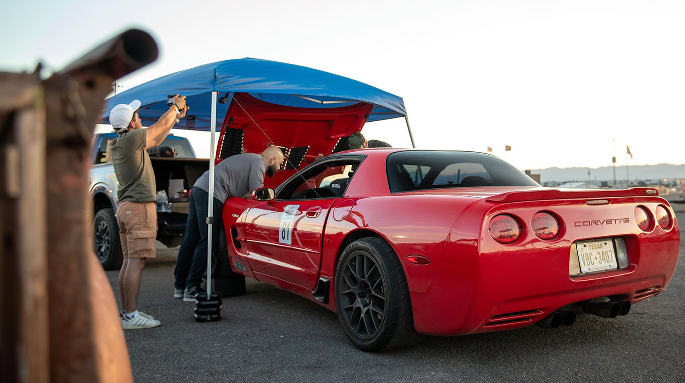 Guillermo Moeller working on a car.