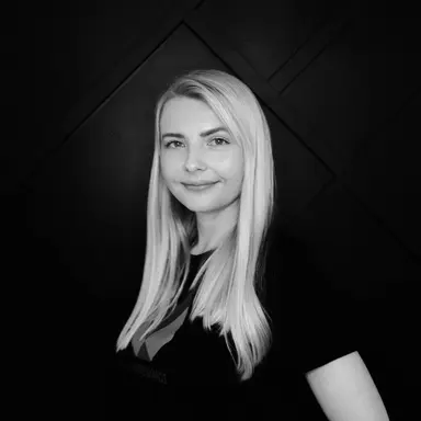 head shot picture of Kate